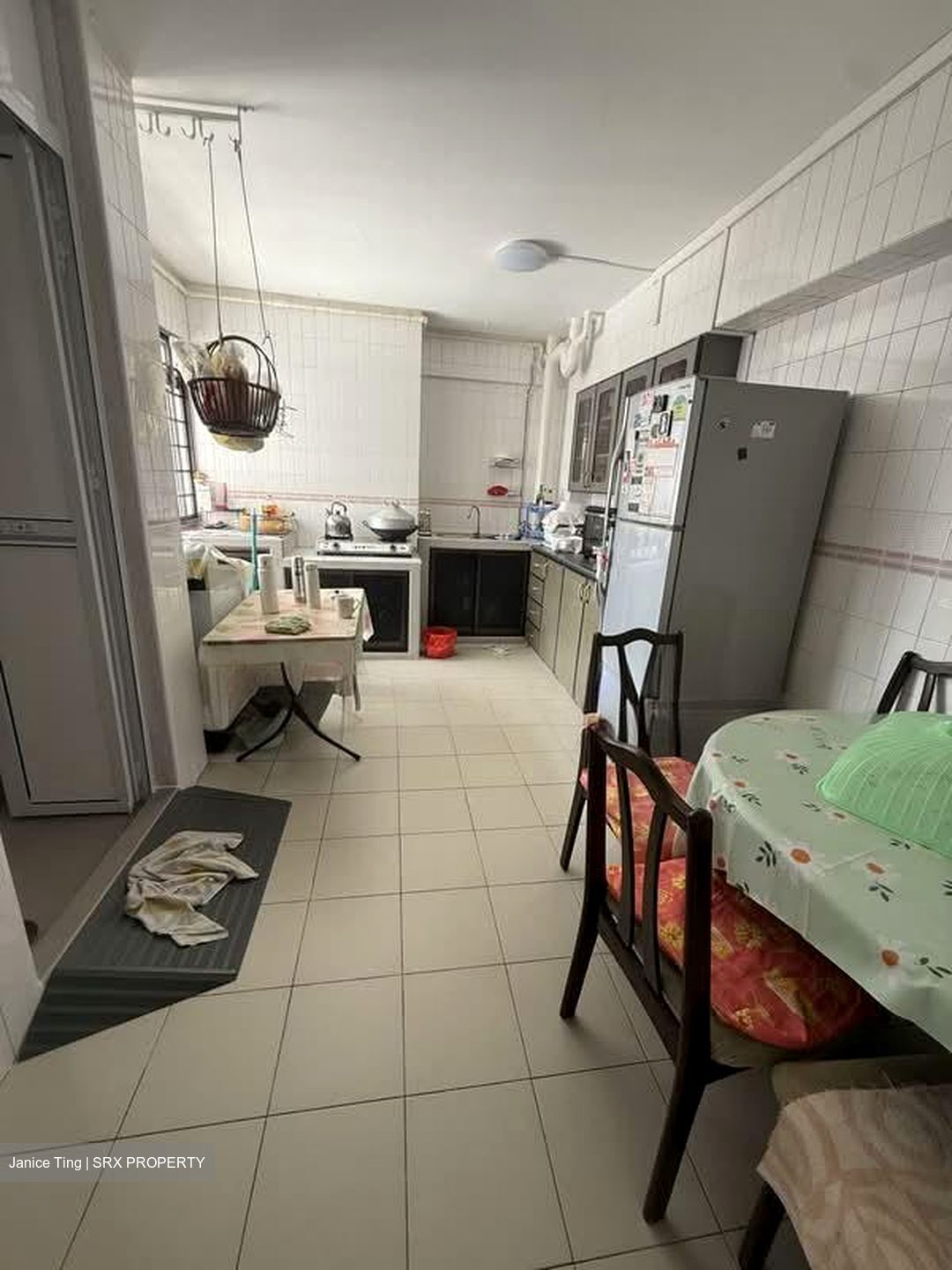 Blk 537 Hougang Street 52 (Hougang), HDB 5 Rooms #563718911